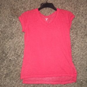 Pinkish red short sleeve tee